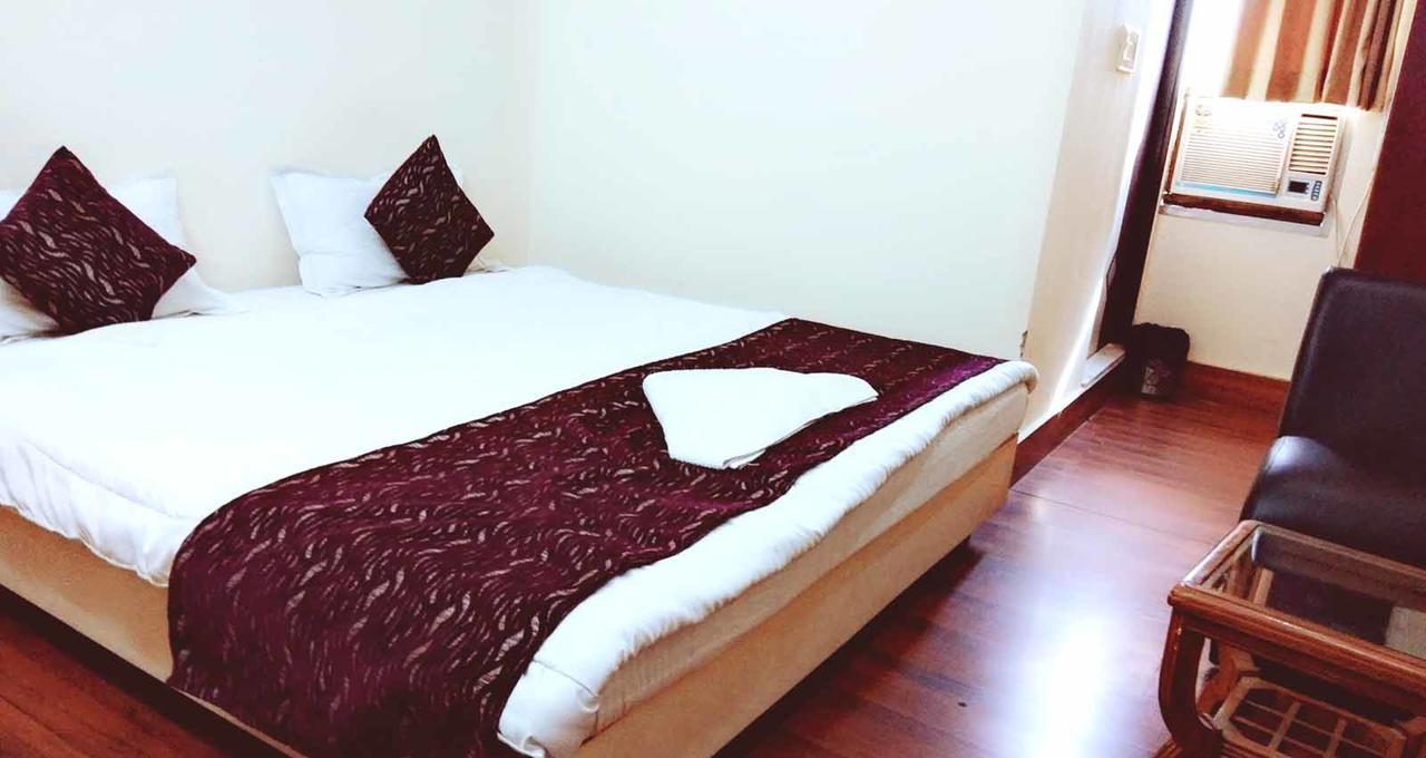 Hotel Ishwar Palace 斋浦尔 外观 照片